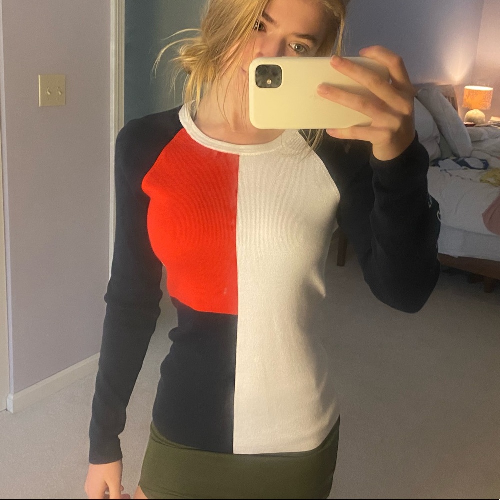 Tommy Hilfiger long sleeve top worn once